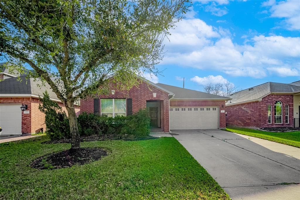 24403 Lakecrest Bend Dr
