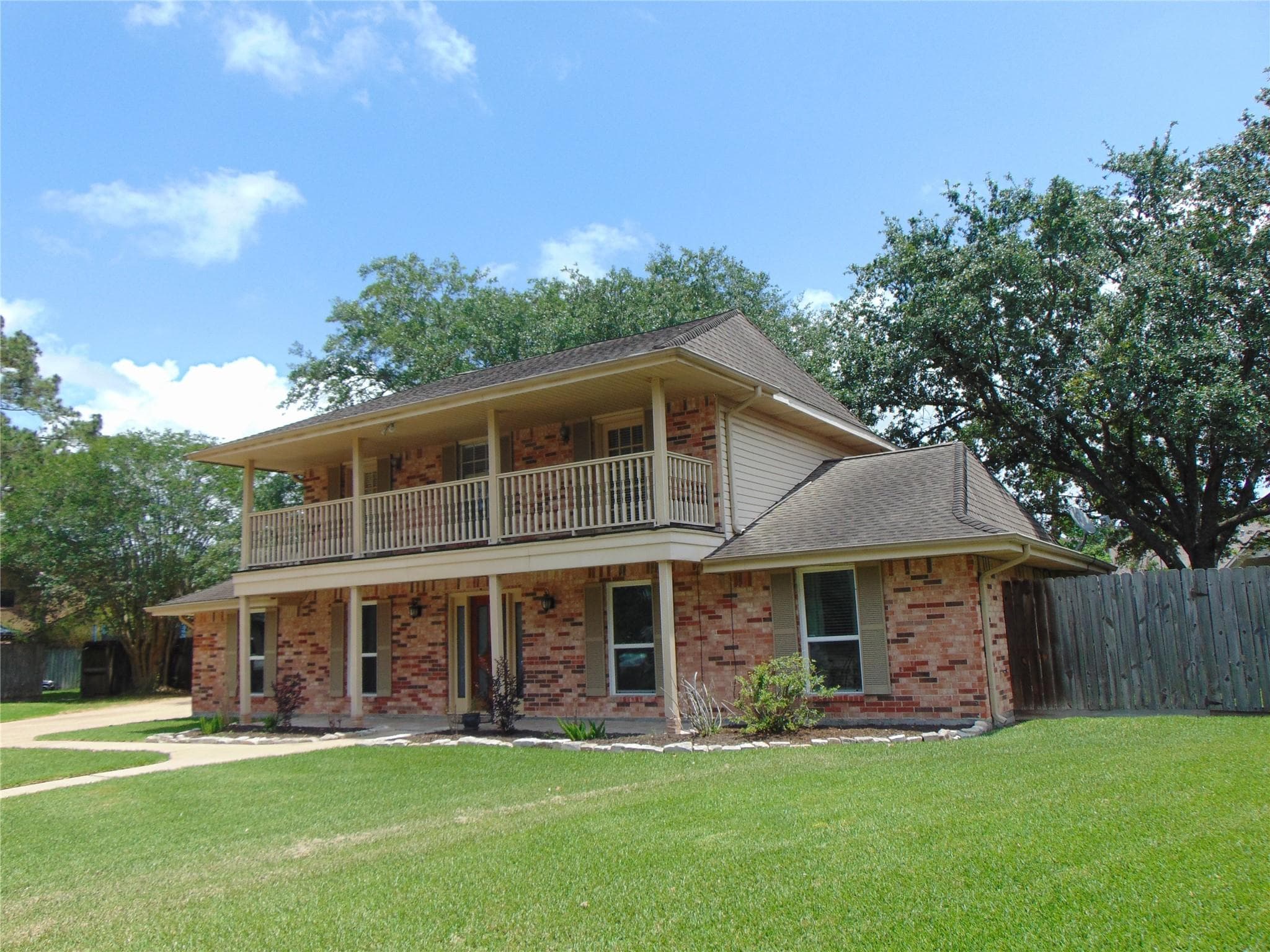 2301 Dublin Cir