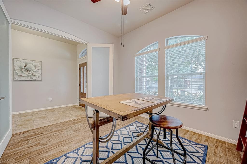 Gallery image 4