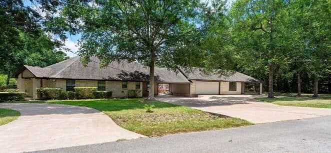 33507 Cripple Creek Dr