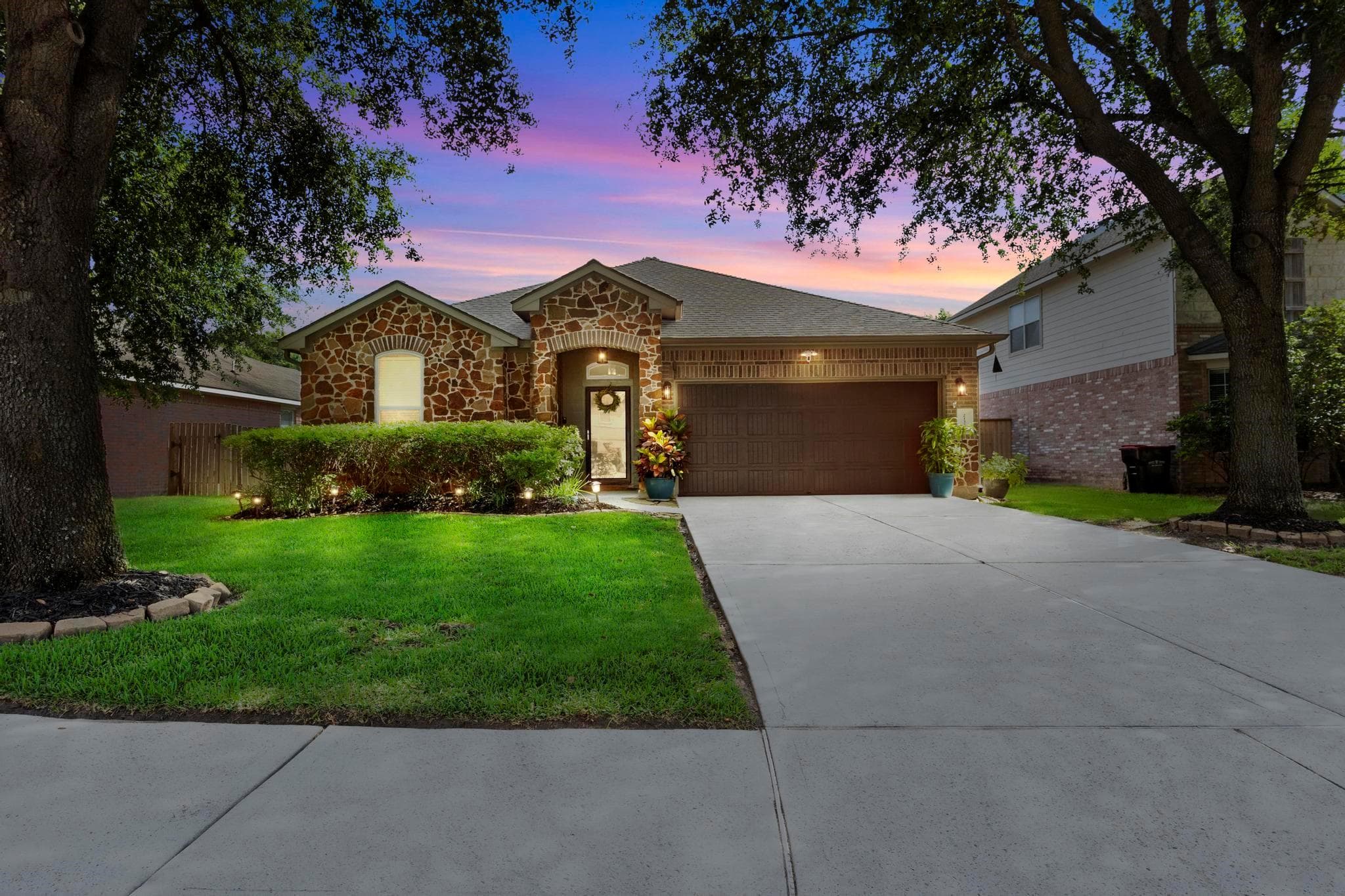 21325 Village Crossing Ln