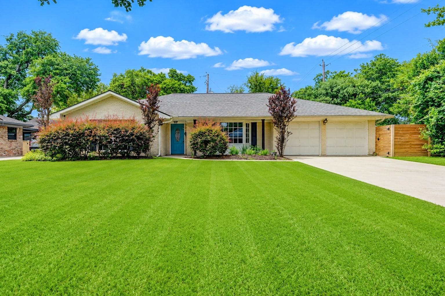Main property image