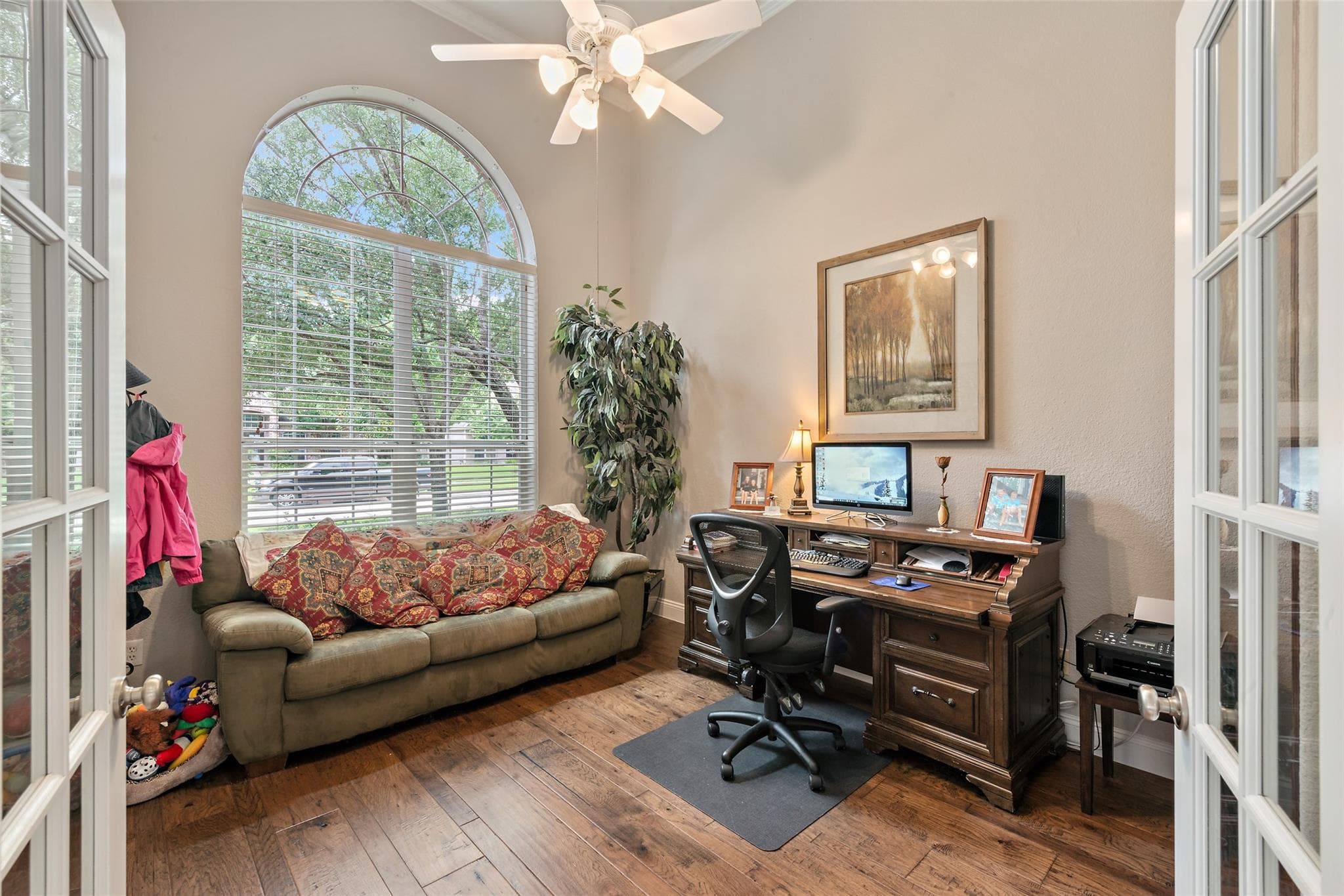 Gallery image 4