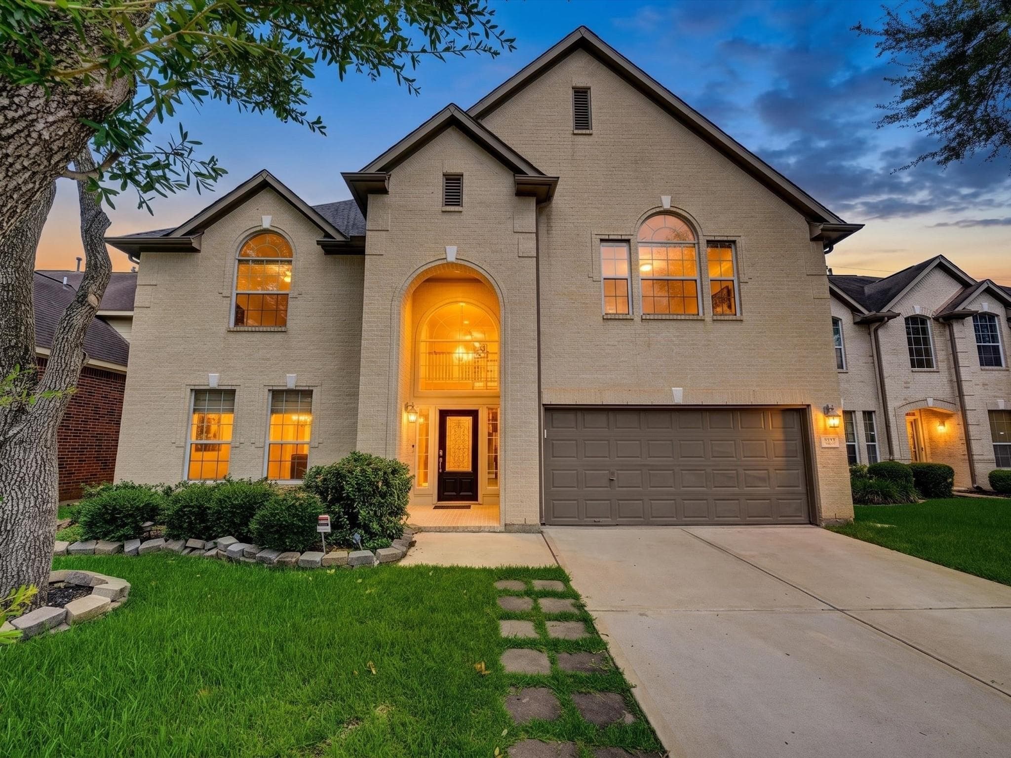 Main property image
