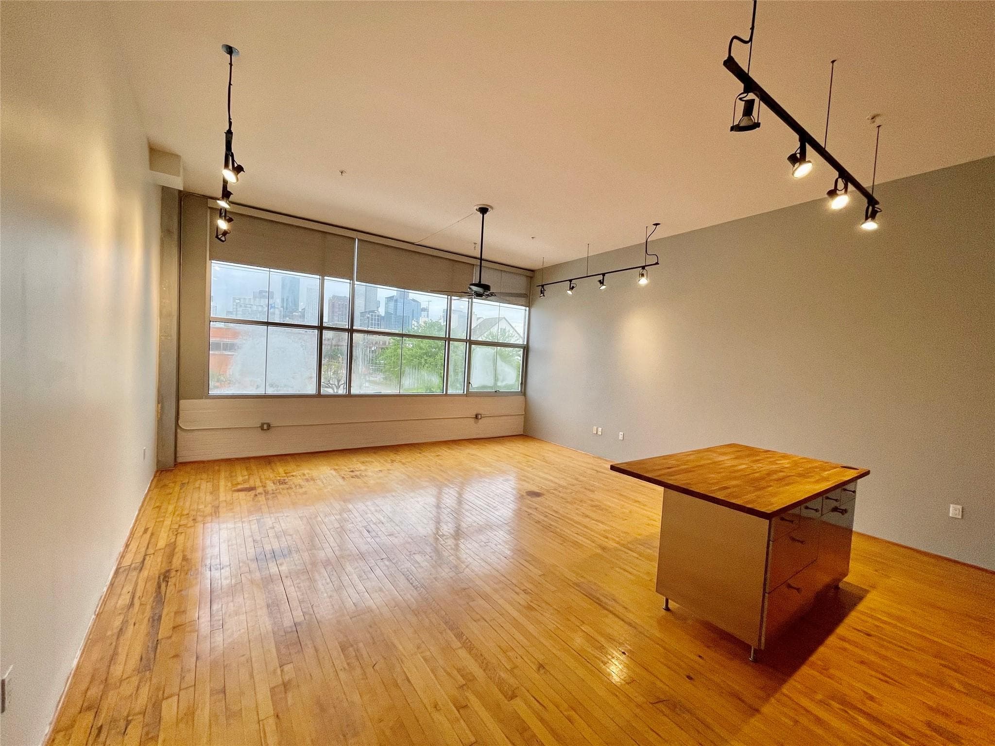 1312 Live Oak St Apt 216