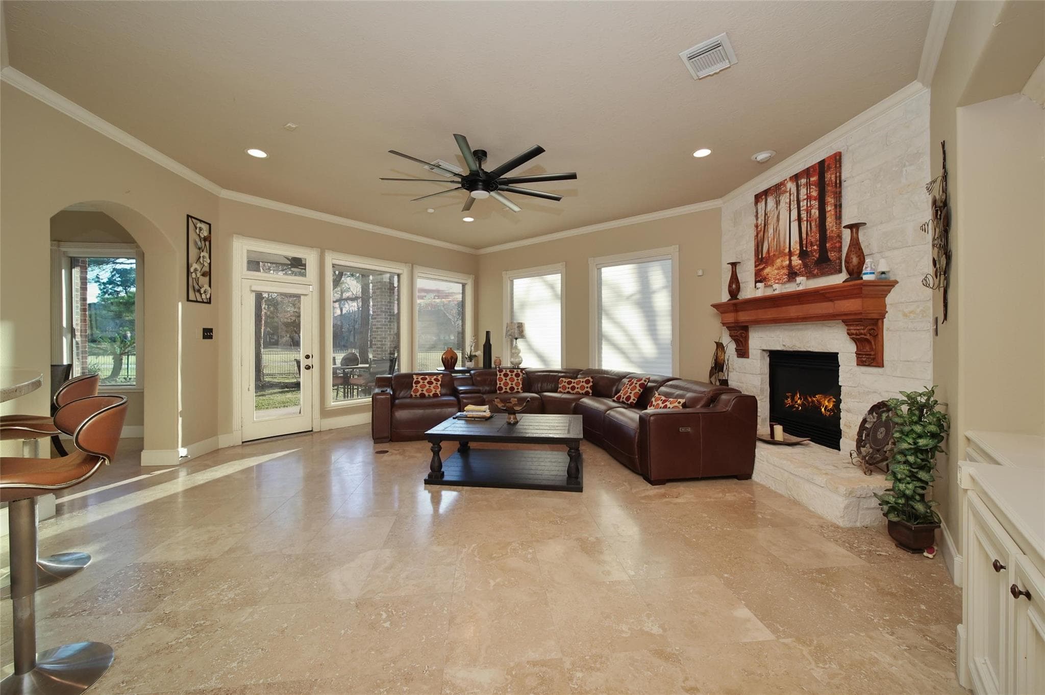 Gallery image 4