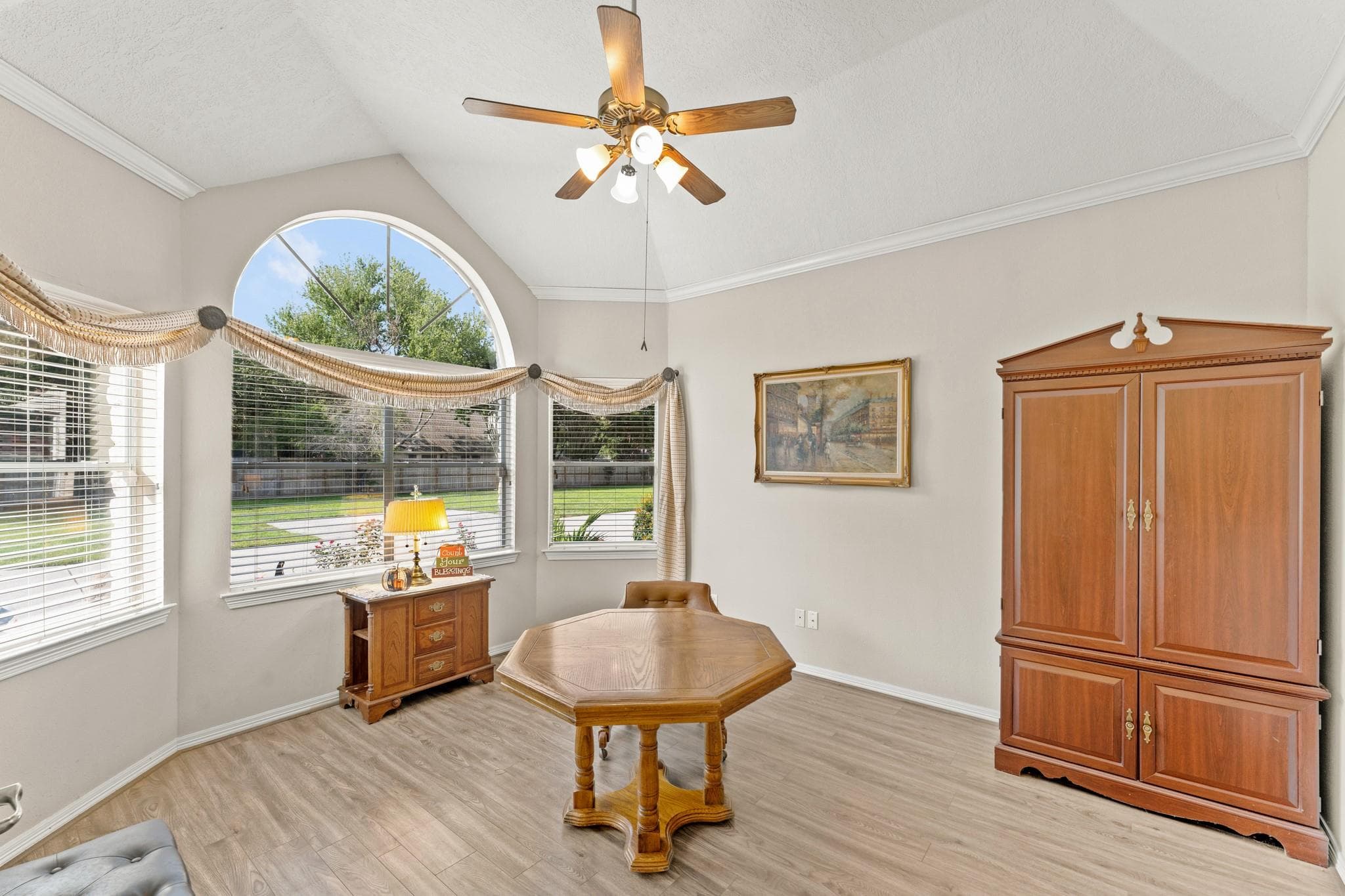 Gallery image 2