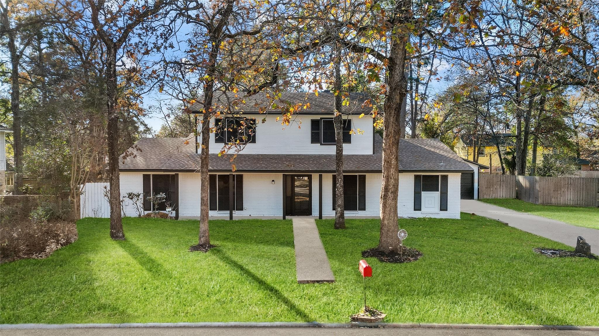 108 Kirkwood Ln
