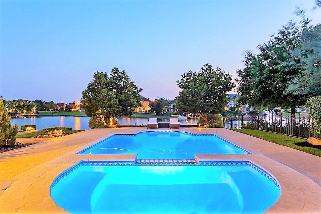 19811 Almond Park