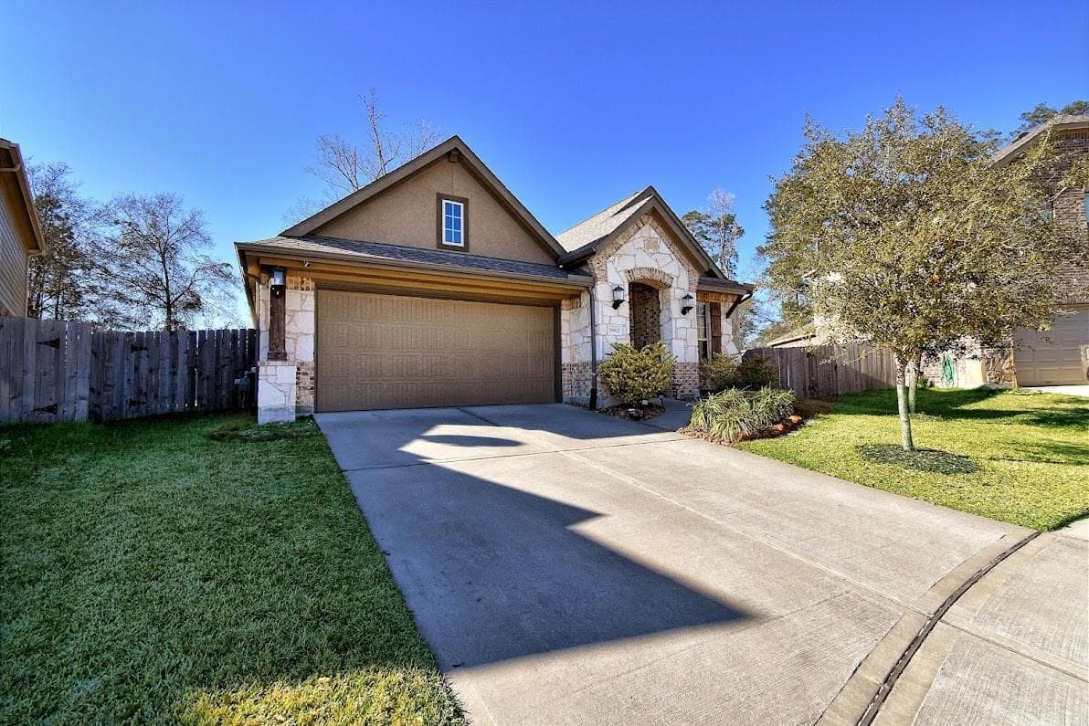 Main property image