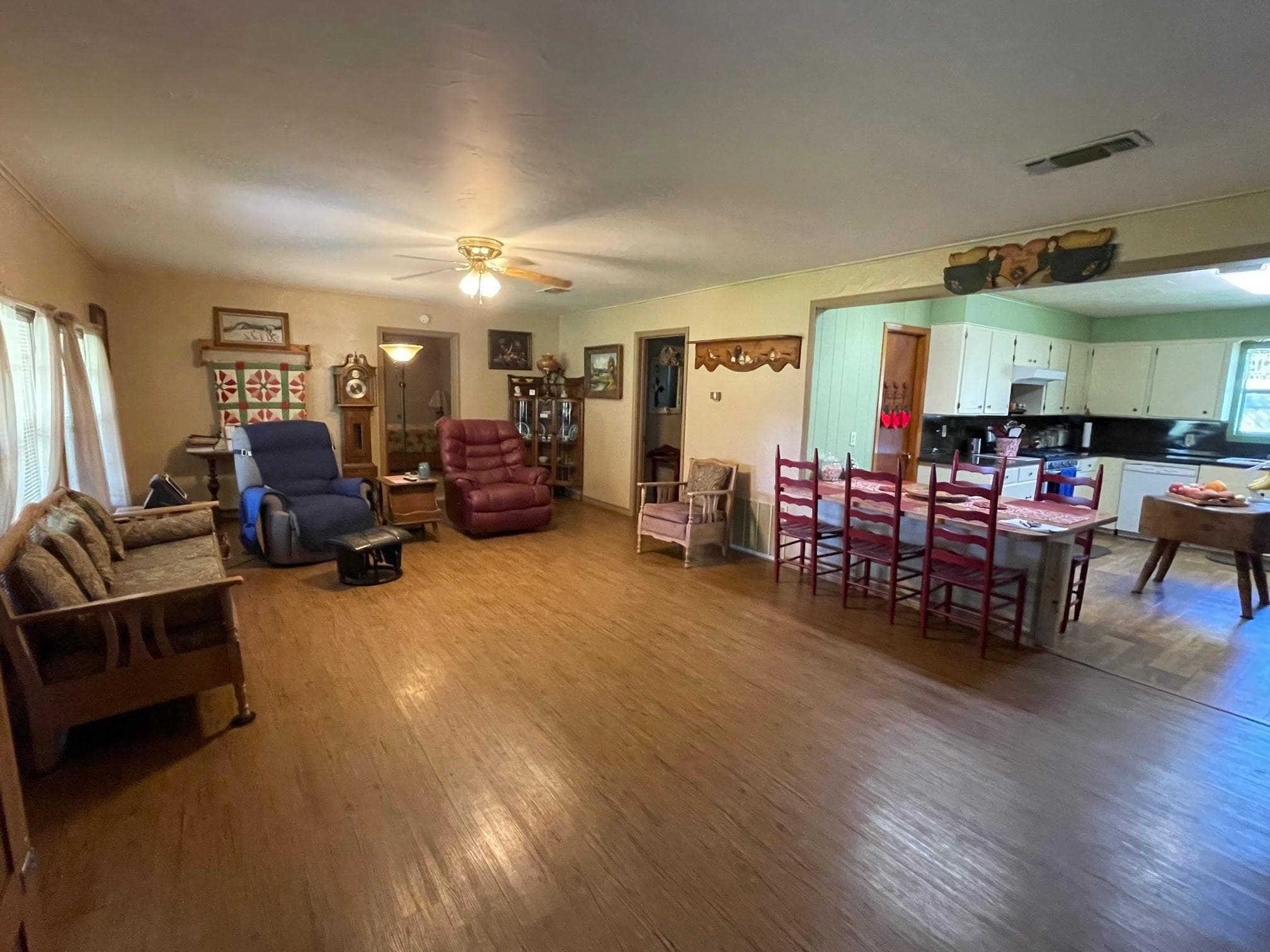 Gallery image 3