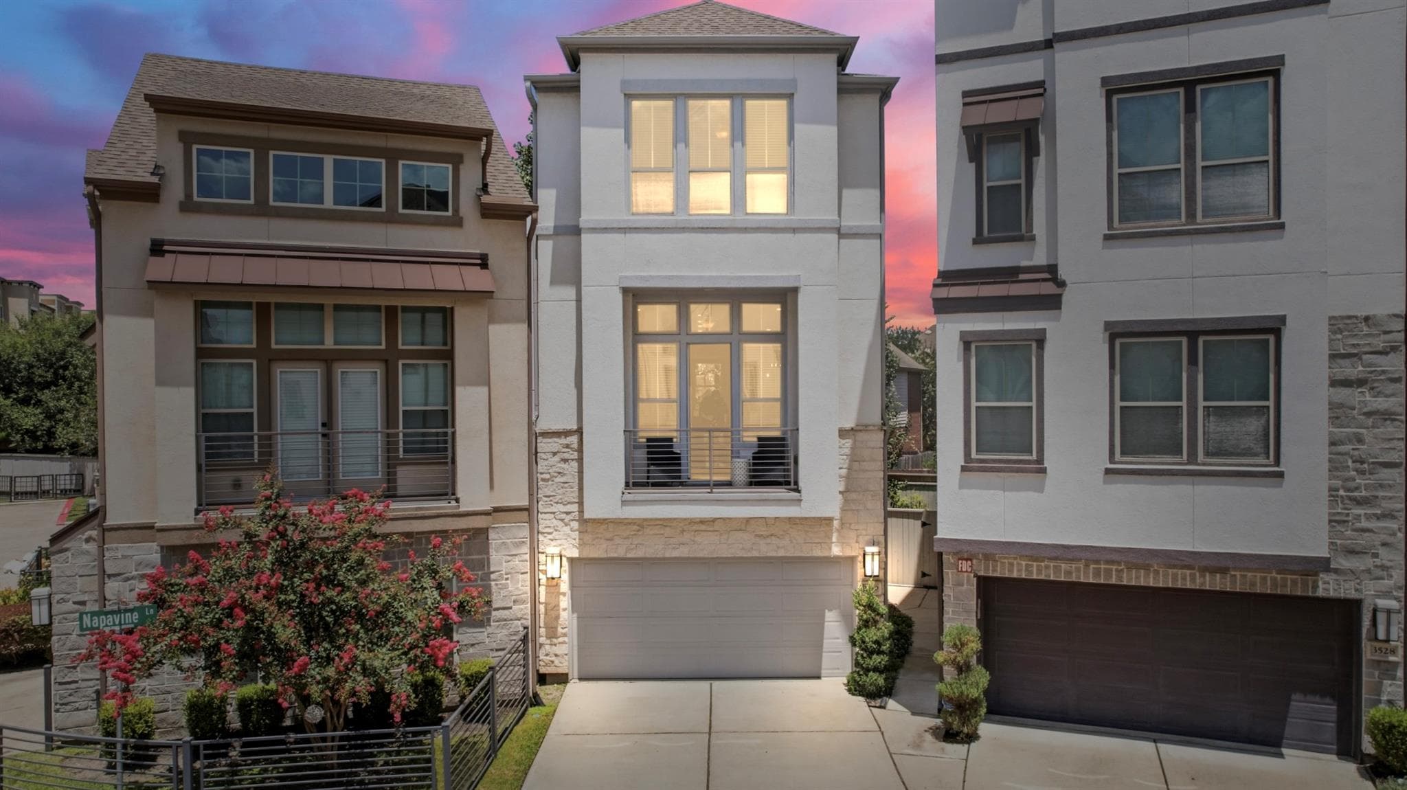 3530 Napavine Ln