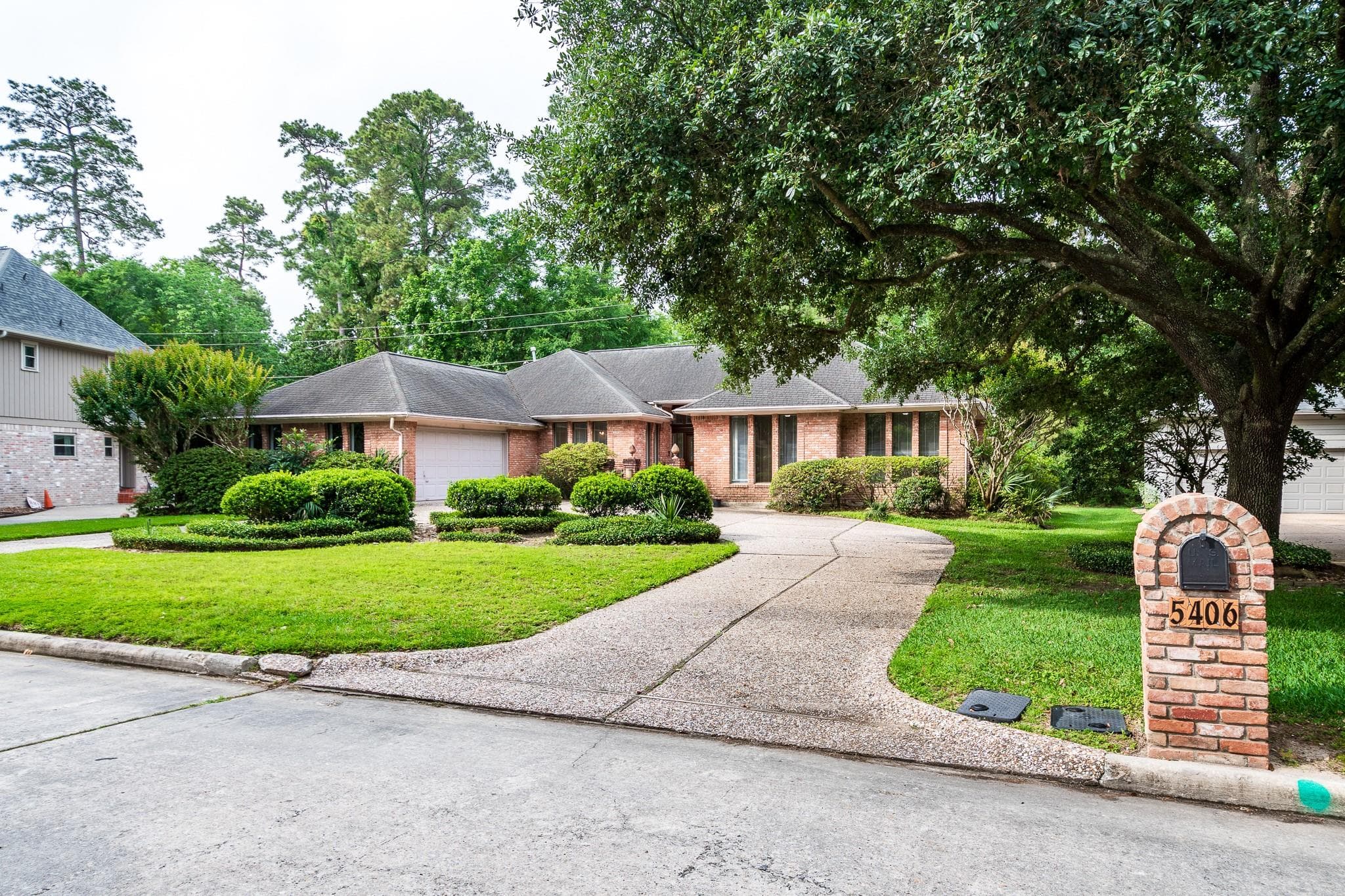 5406 Timber Shade Dr