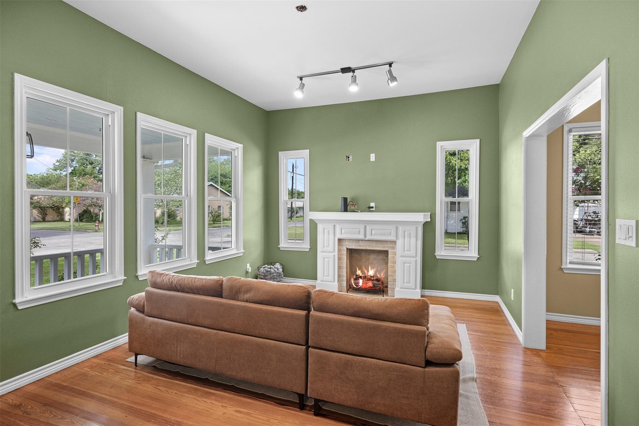 Gallery image 5