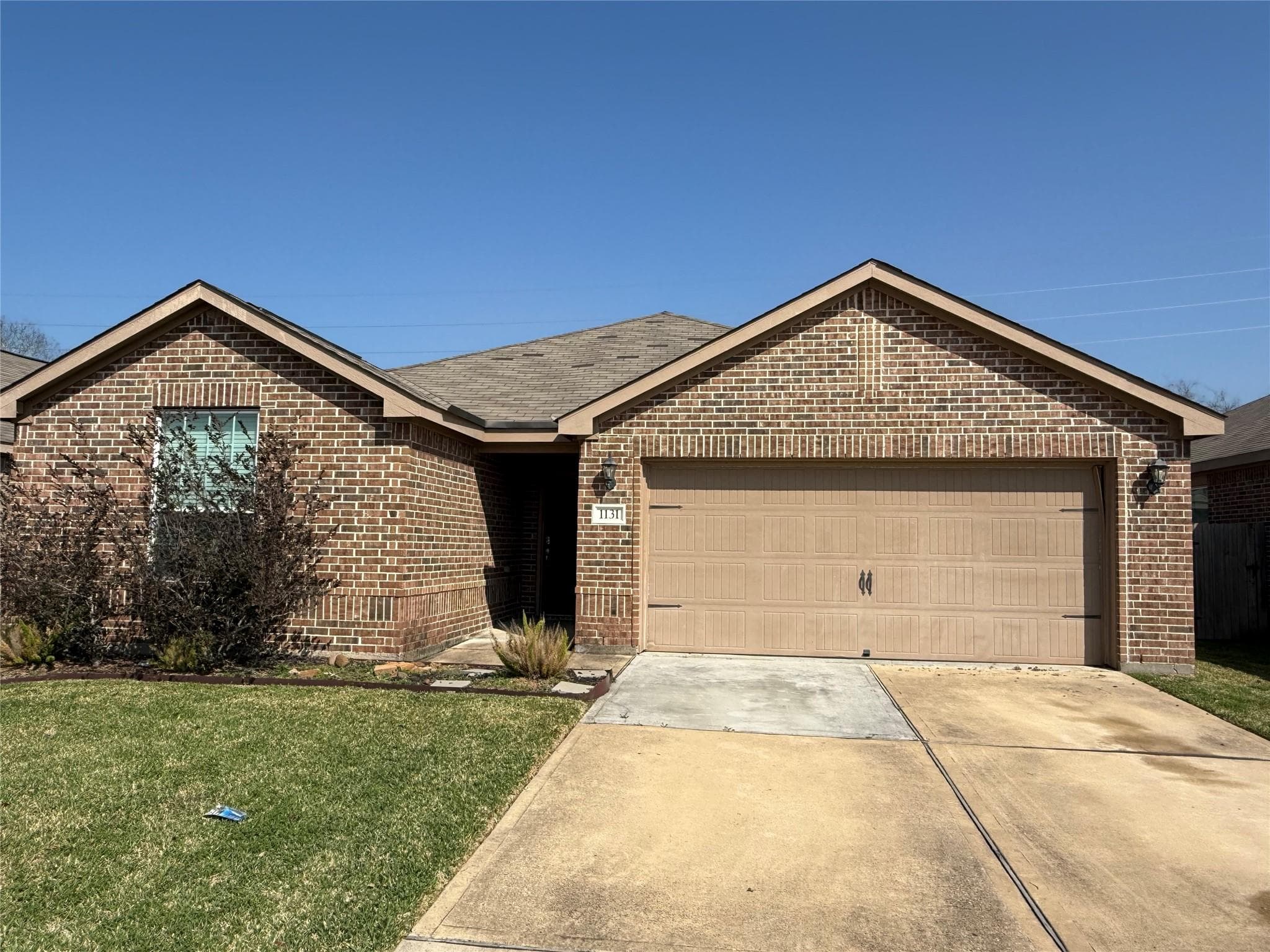 1131 Diamond Drape Dr
