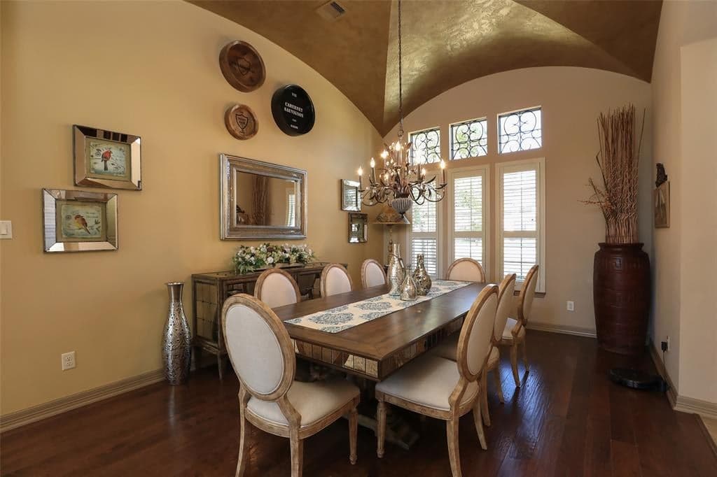 Gallery image 4