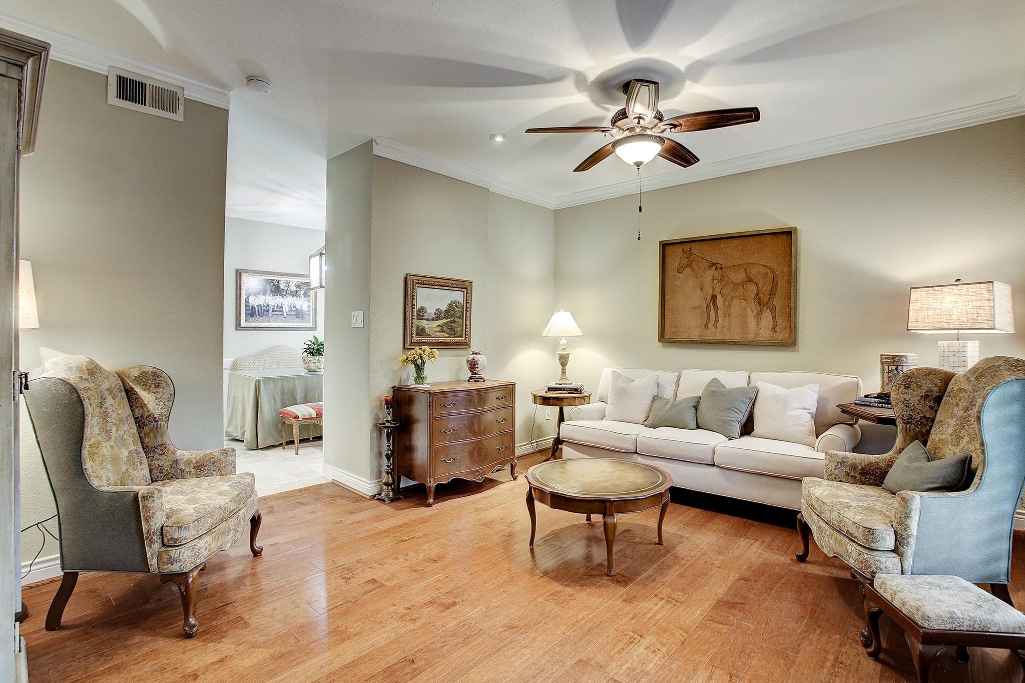 Gallery image 4