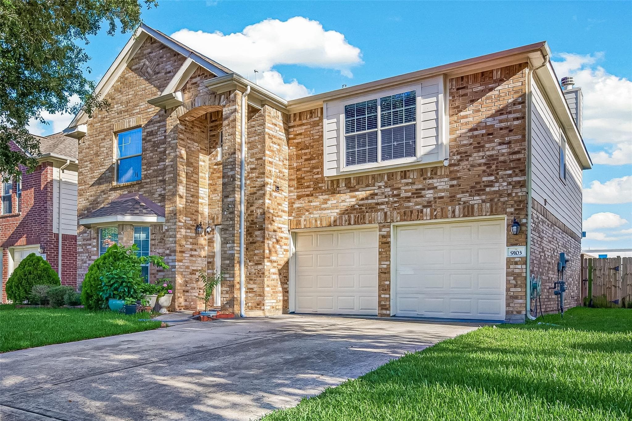 9103 Ferndale View Dr