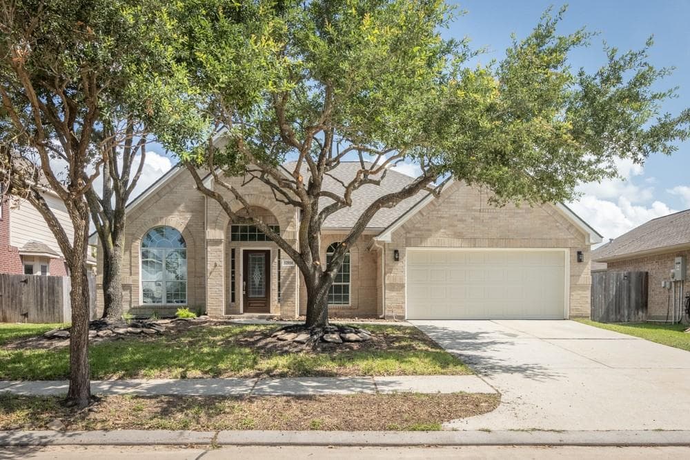 12014 Echo Canyon Dr