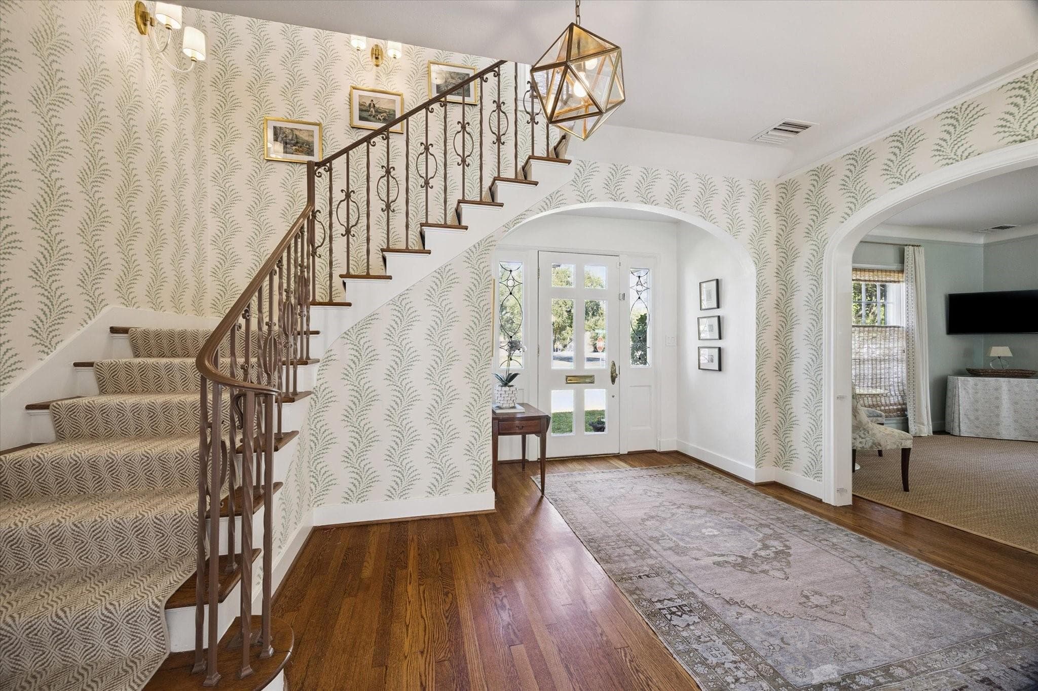 Gallery image 4
