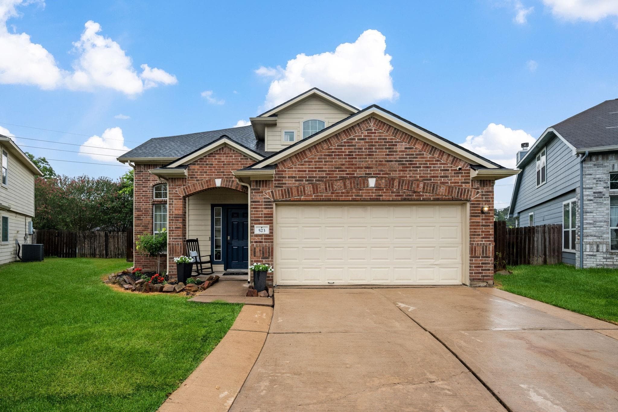523 Savory Ln