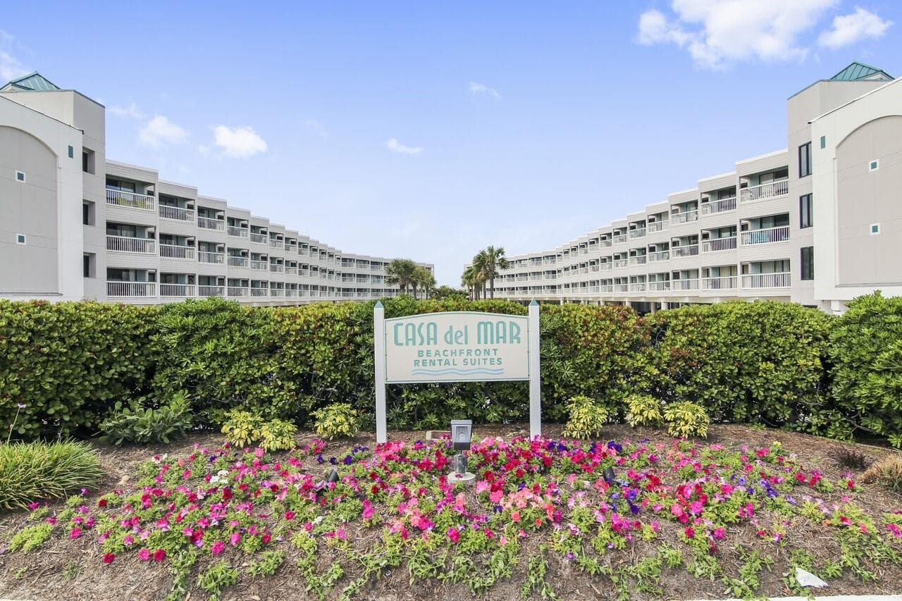 6102 Seawall Blvd # 103