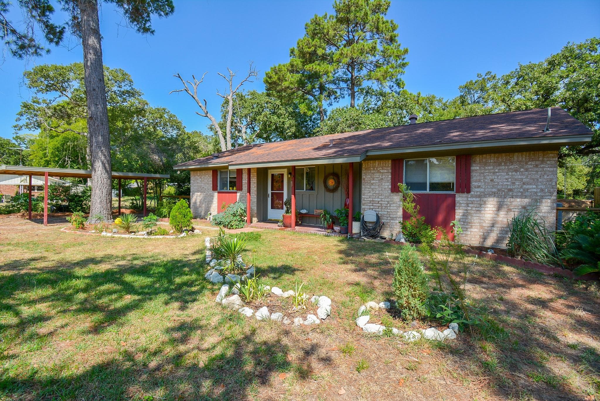 Main property image