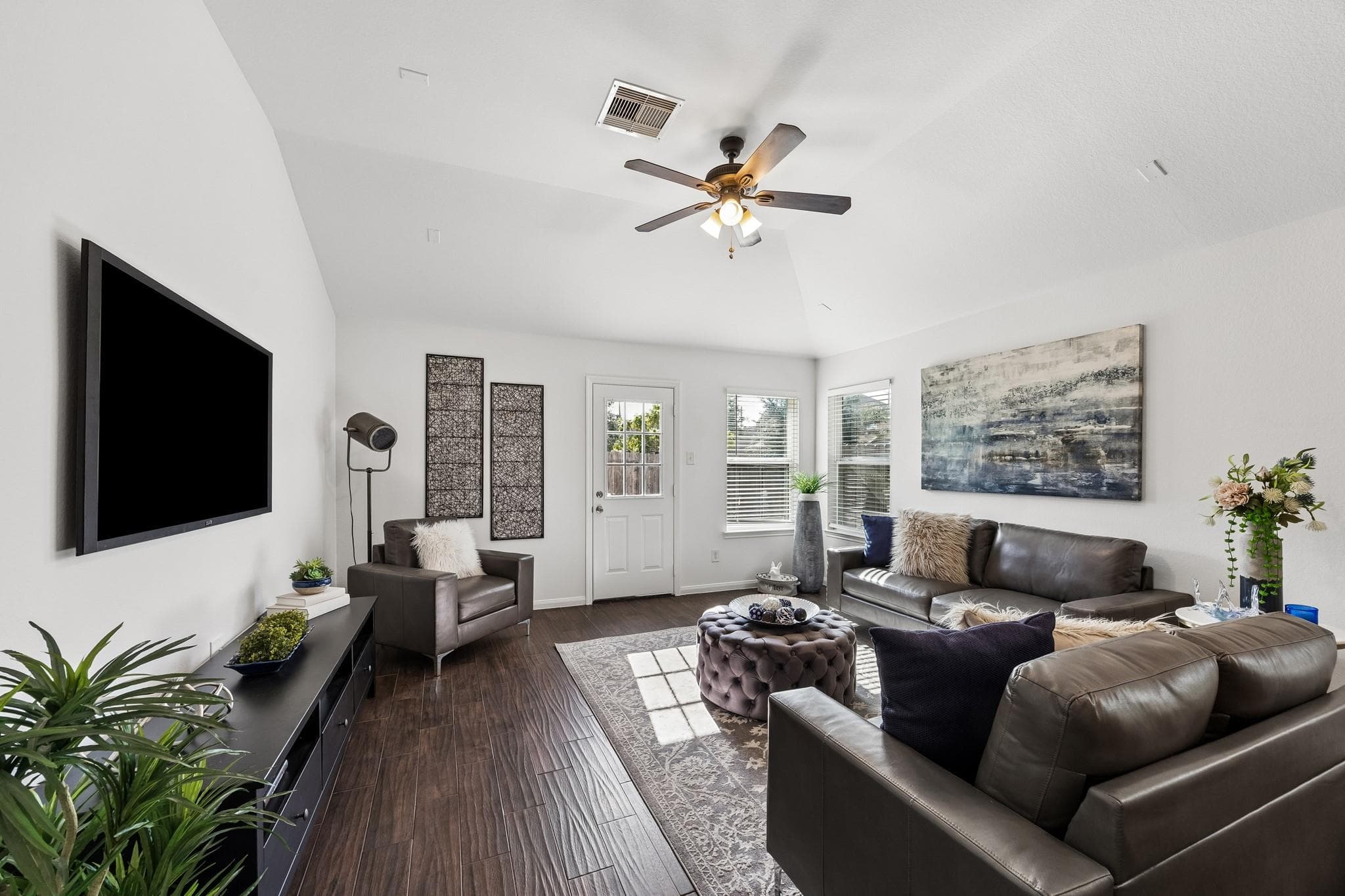 2415 Village Stone Ct