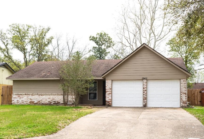 19411 Gagelake Ln