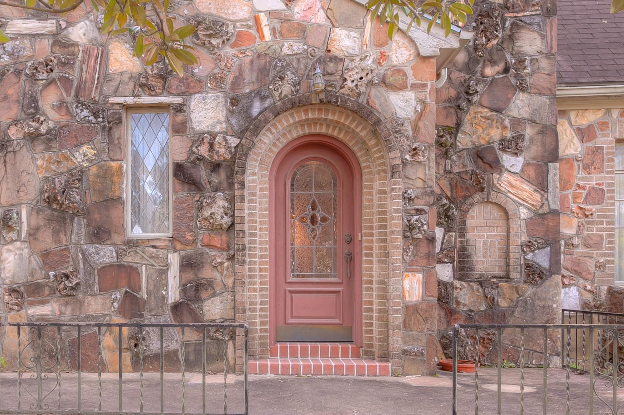 Gallery image 4