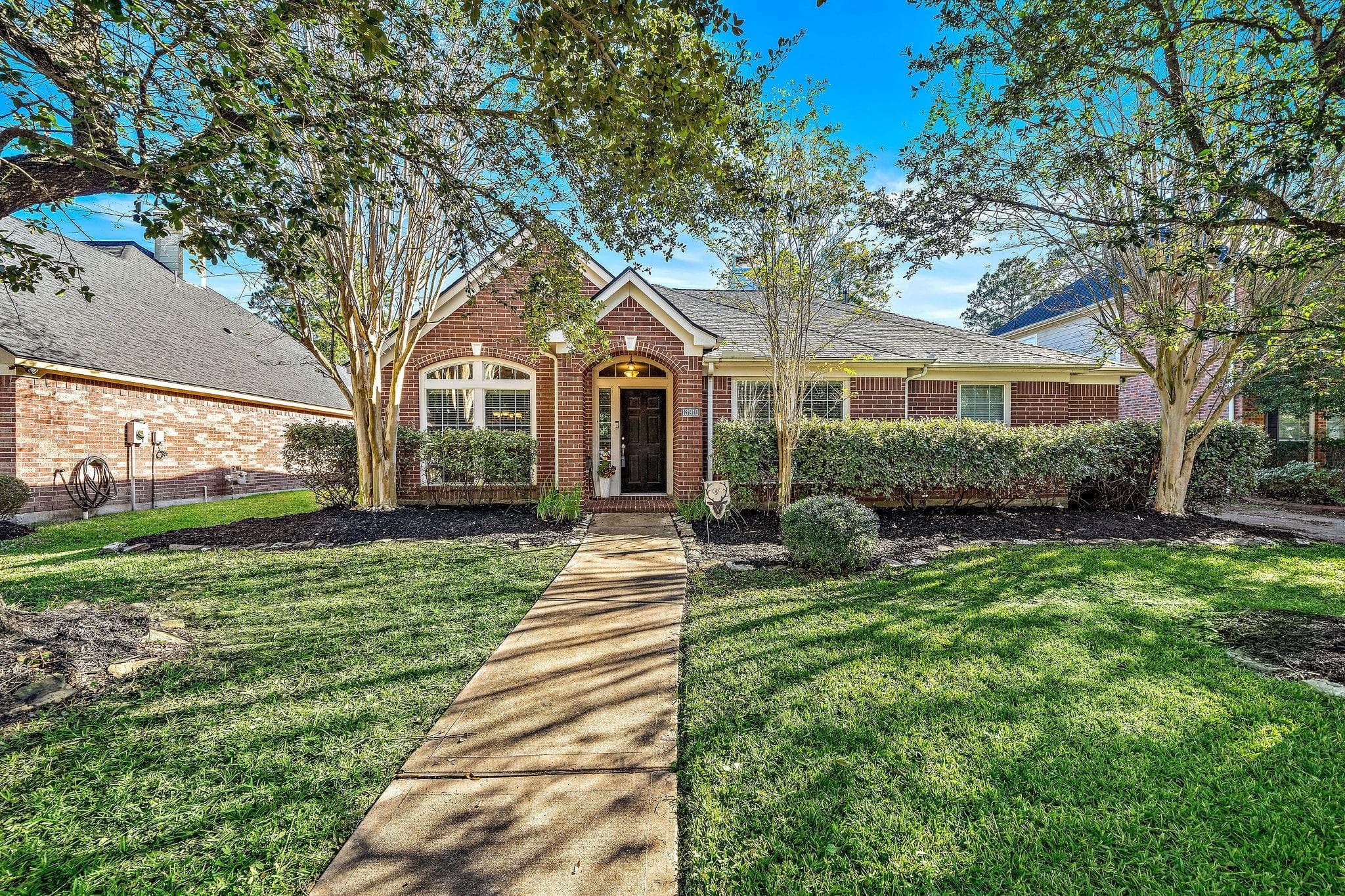 13910 Eastcrest Park Dr