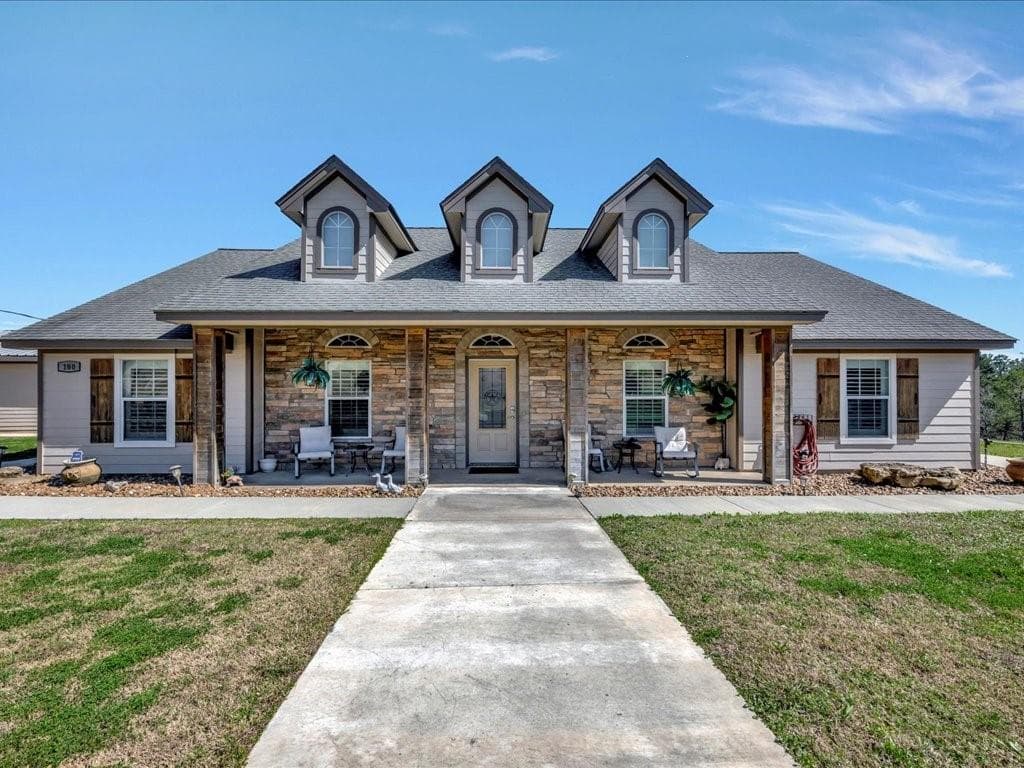 100 Stuart Ranch Rd