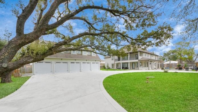 2203 Peppermill Rd