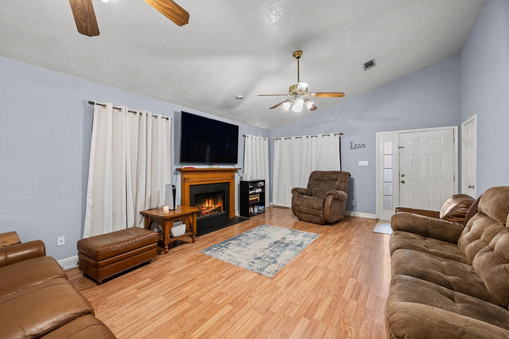 Gallery image 3