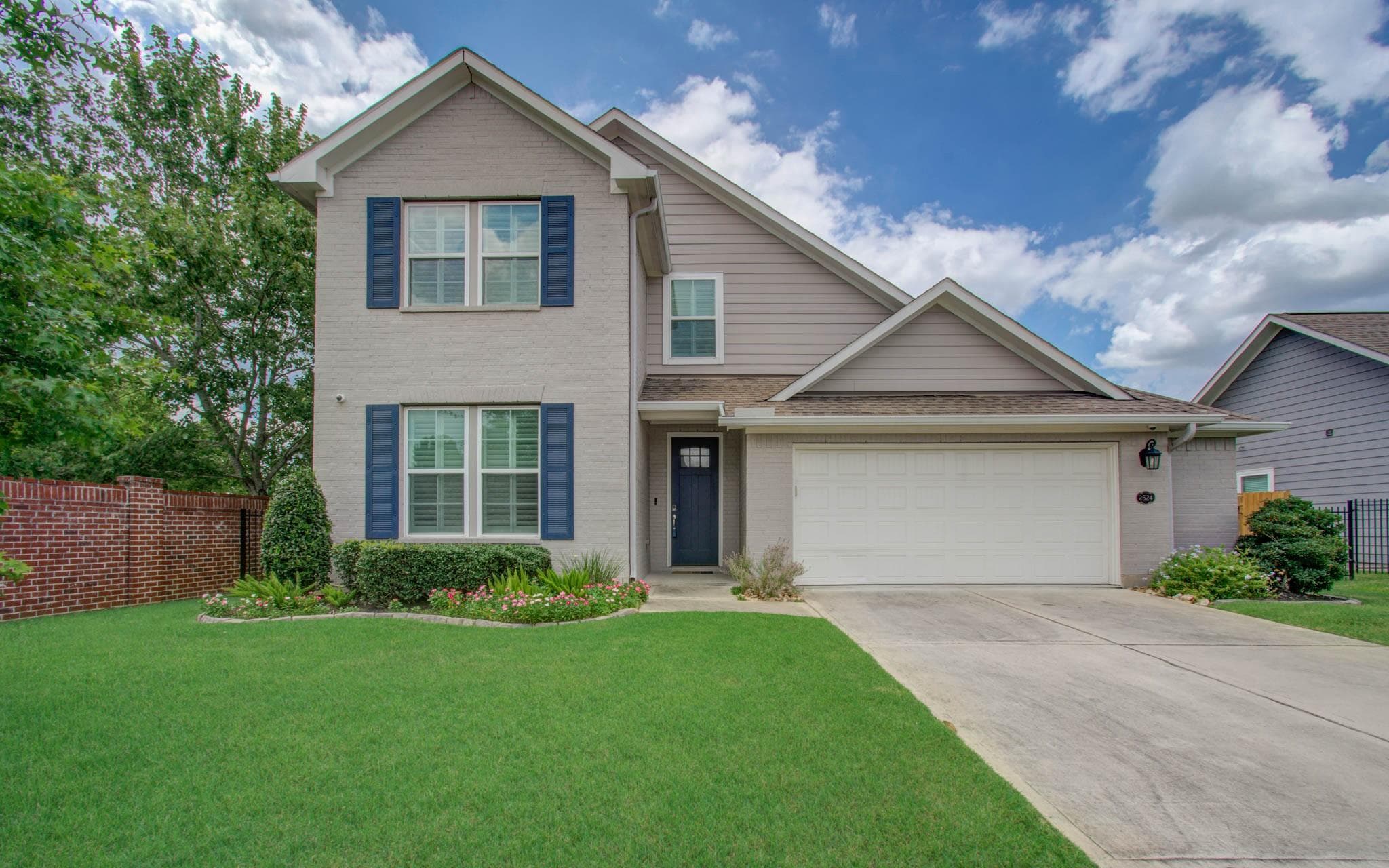 2524 Hagerman Ct