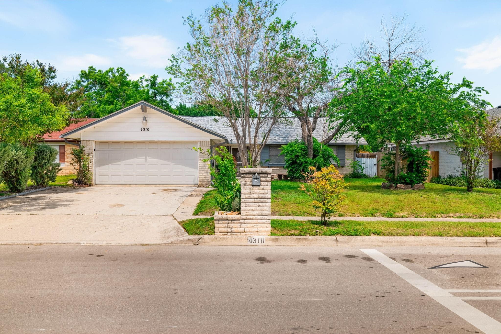 4310 Valleybrook