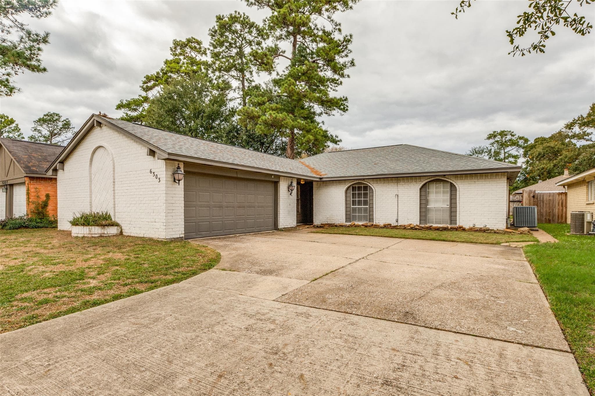 Main property image