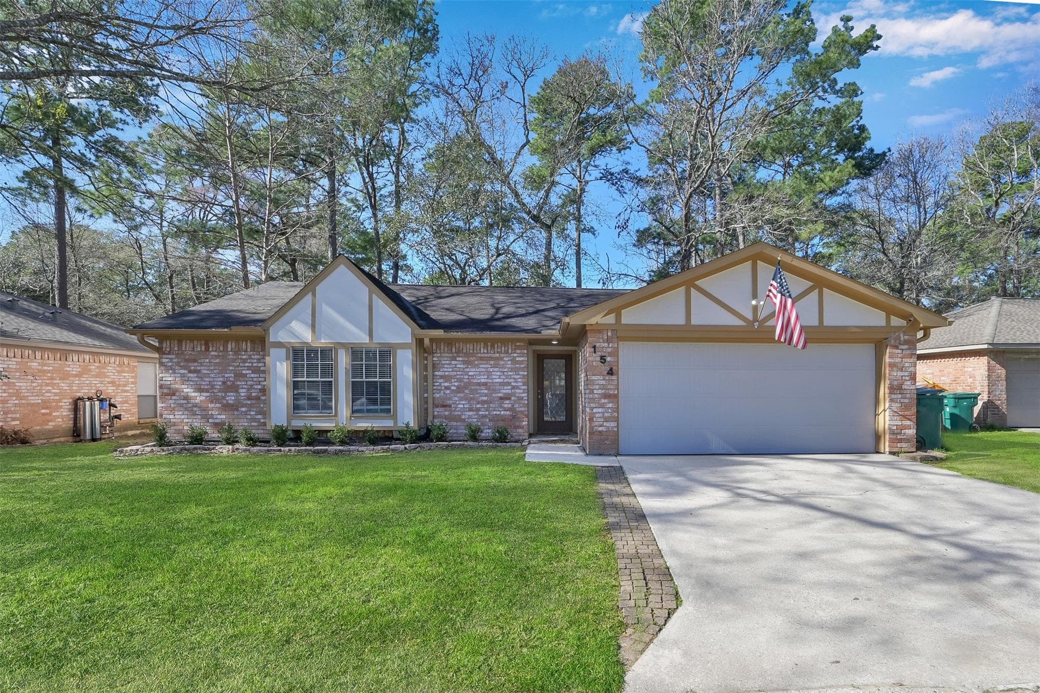 Main property image