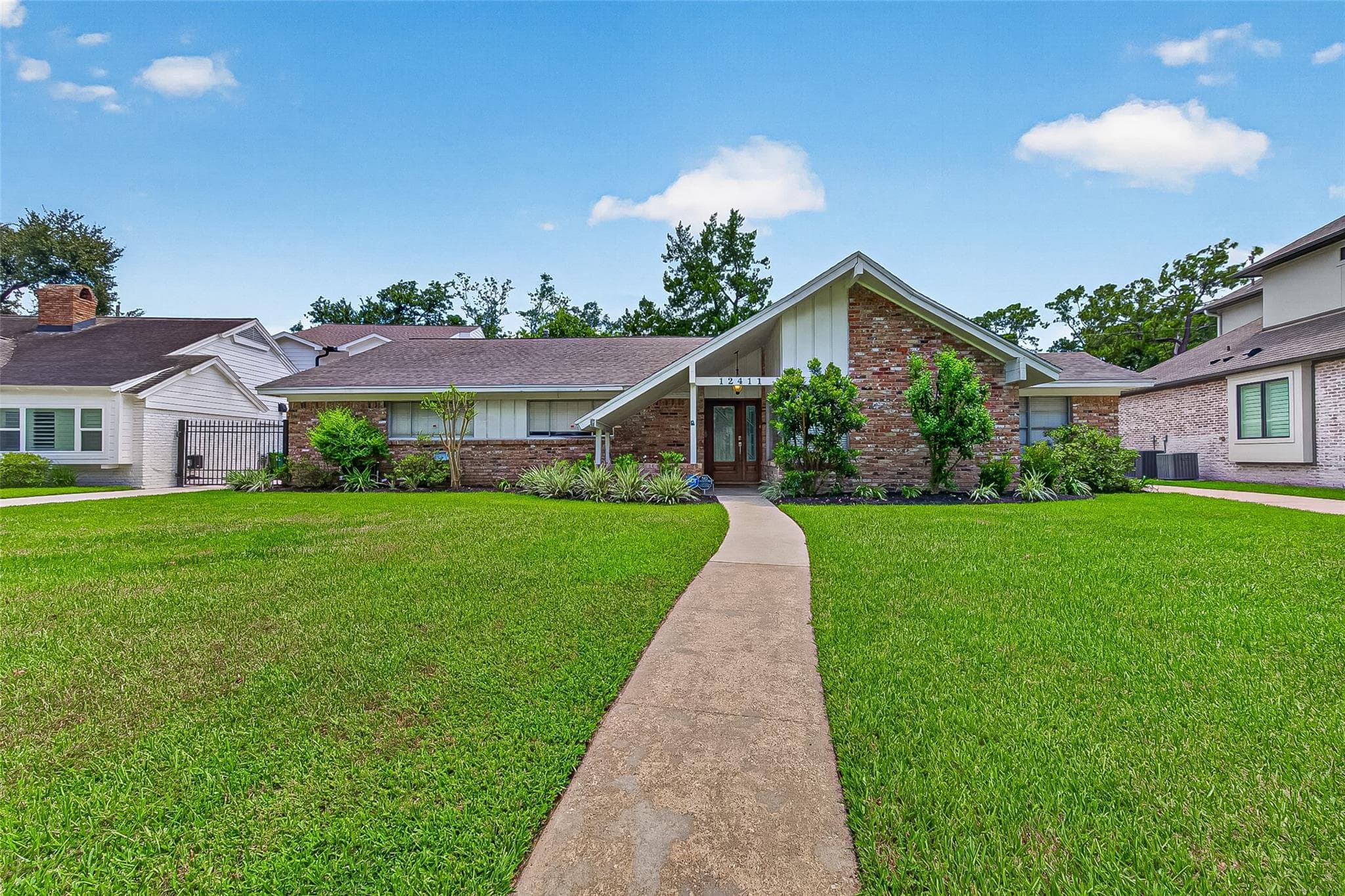 Main property image