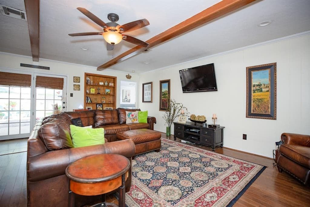 Gallery image 4