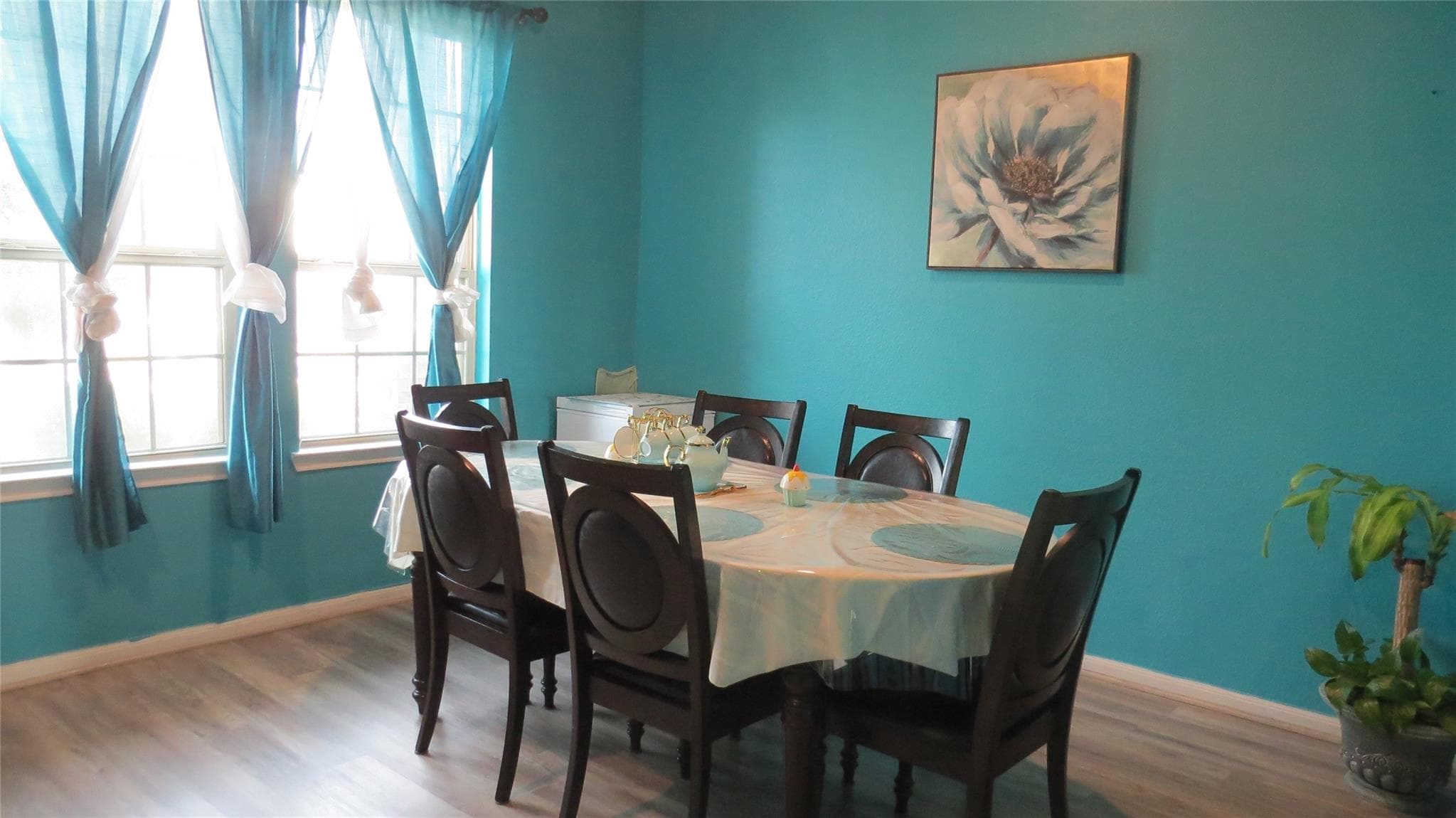 Gallery image 4