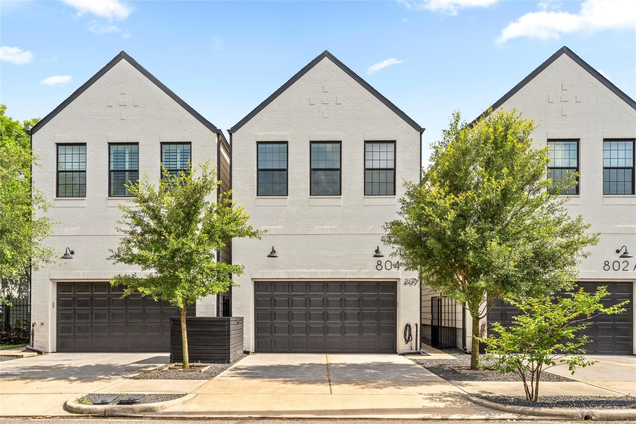 804 Aurora St