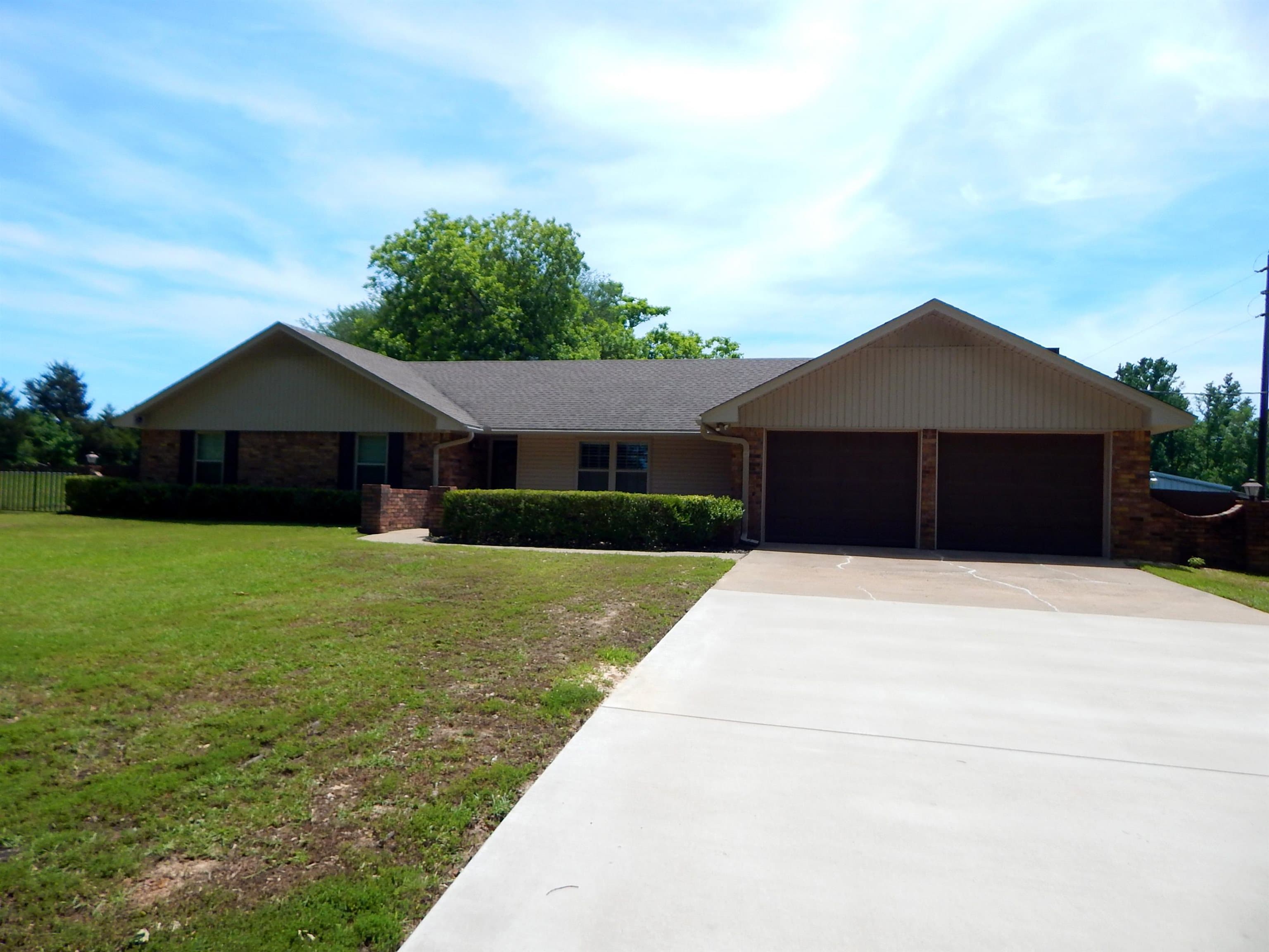 3035 Arrowwood Rd