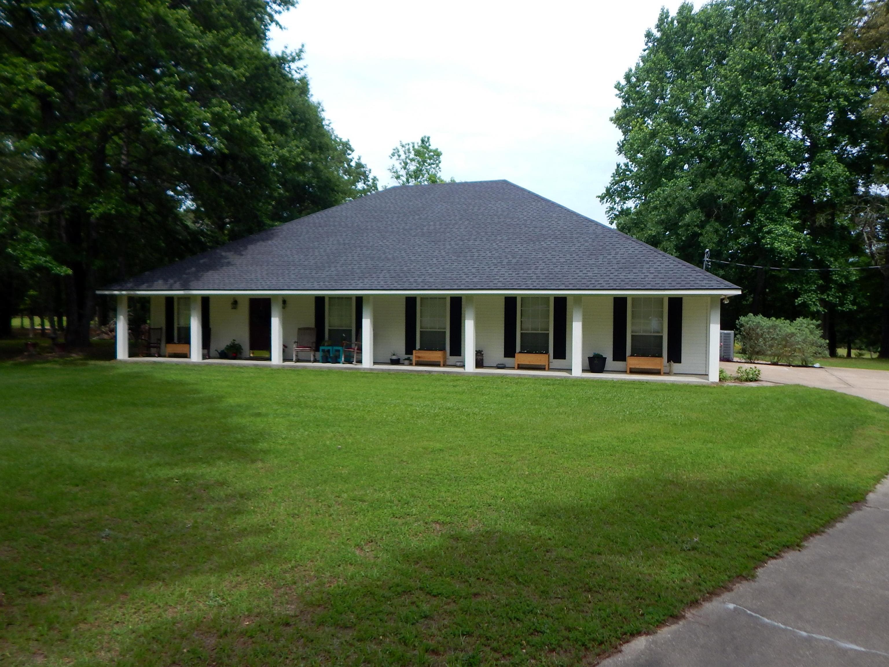 1106 Tall Timbers