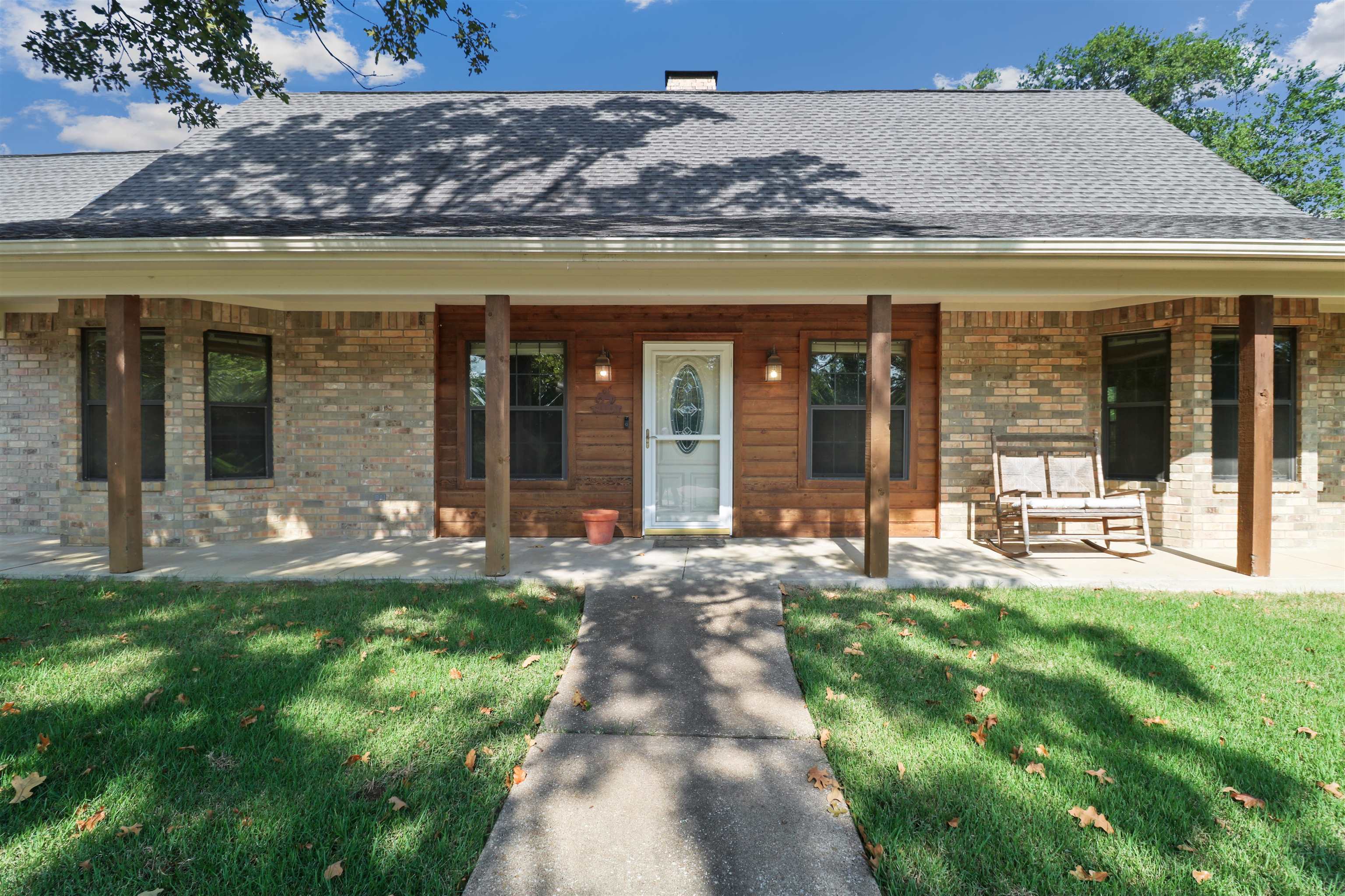 663 Cupit Rd