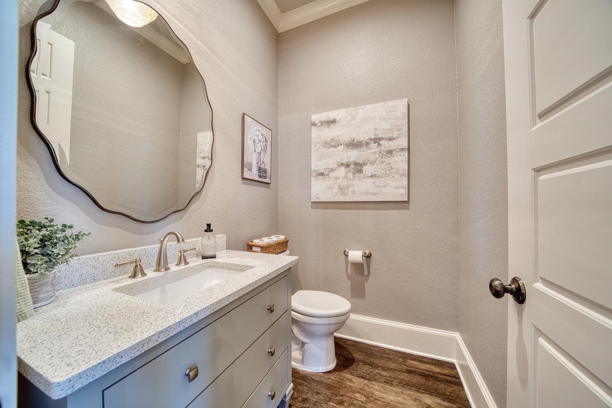 Gallery image 4