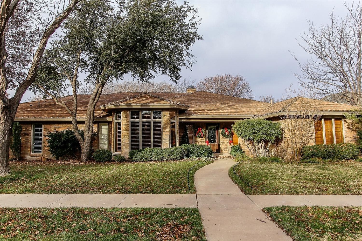 Main property image