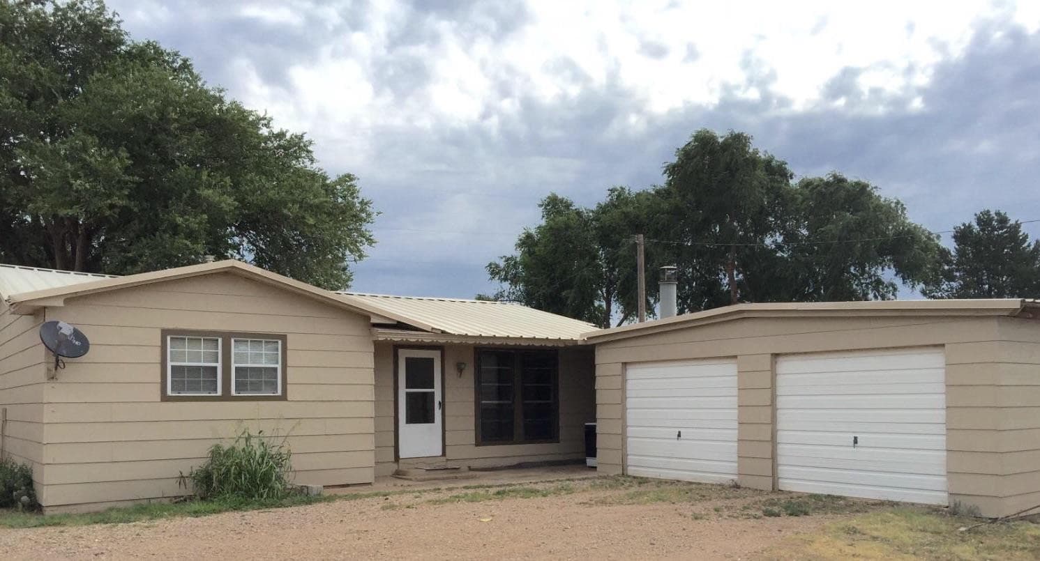 1703 County Road 7560