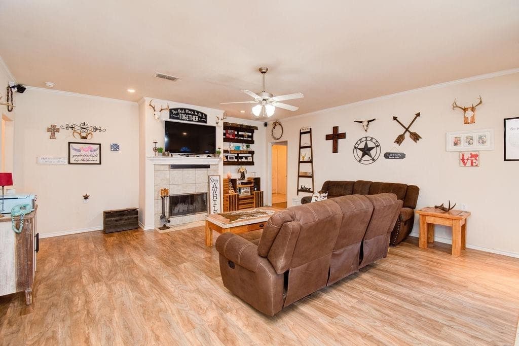 Gallery image 5