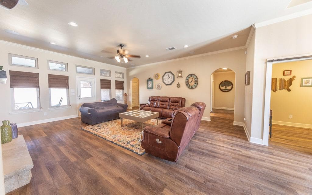Gallery image 3